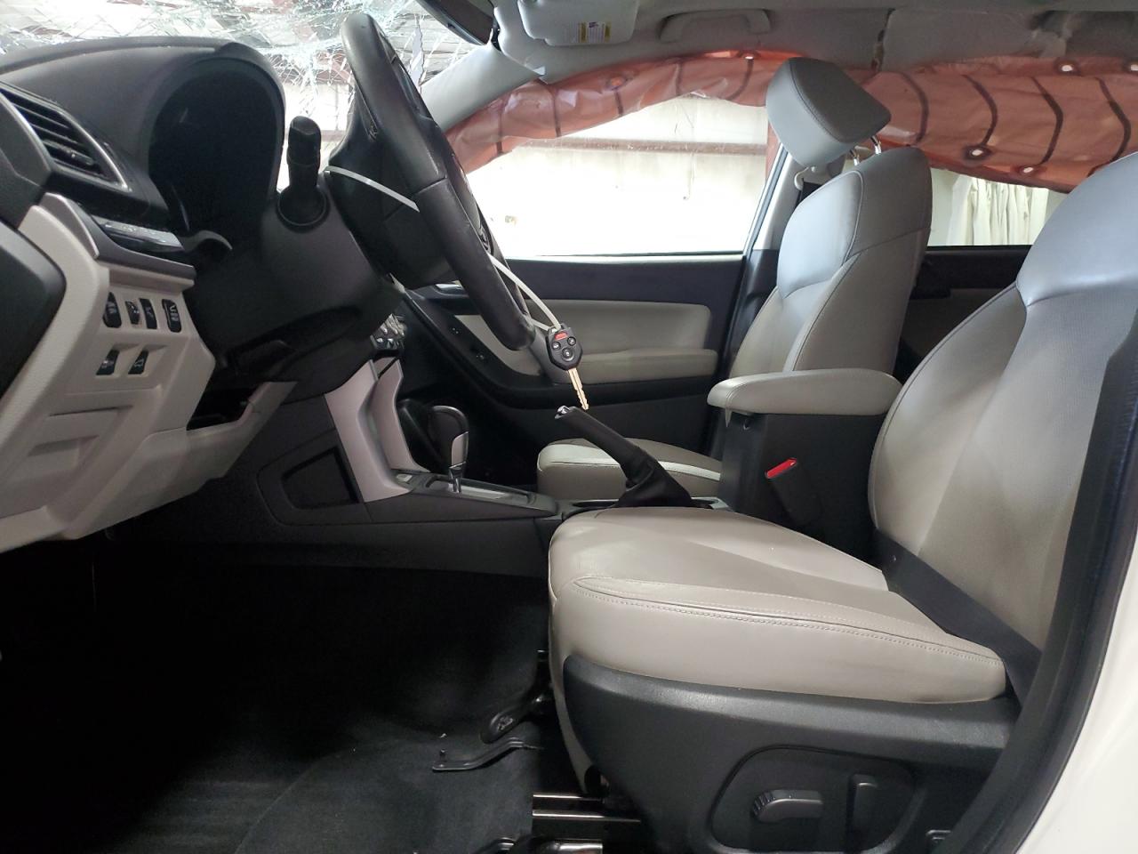 2017 Subaru Forester 2.5I Limited VIN: JF2SJARC1HH425864 Lot: 57142455