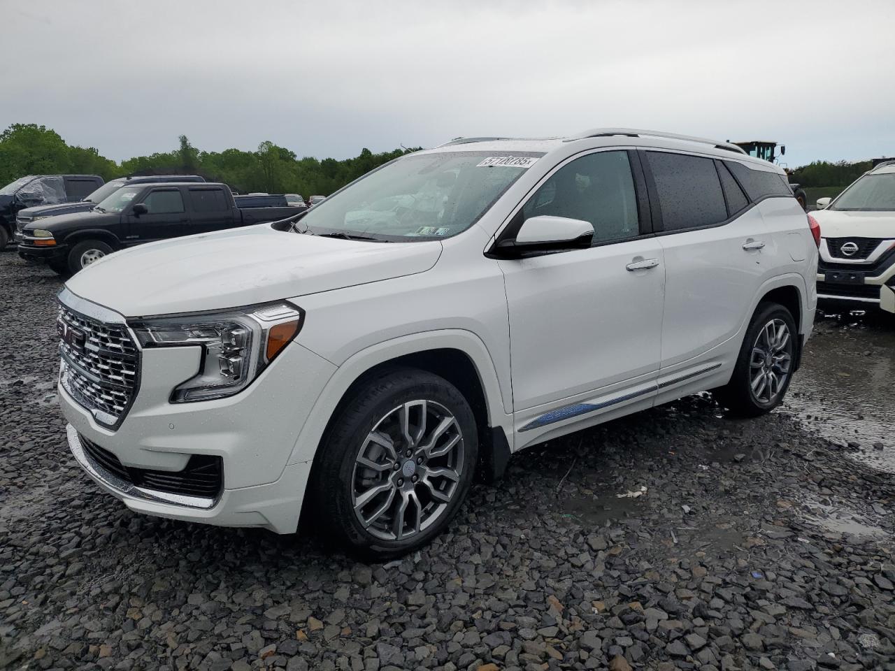 2022 Gmc Terrain Denali for Sale in Duryea, PA - Water/Flood