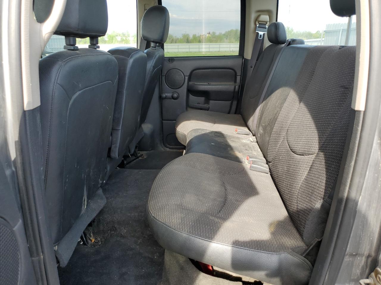 2005 Dodge Ram 1500 St VIN: 1D7HA18DX5J580930 Lot: 57277375