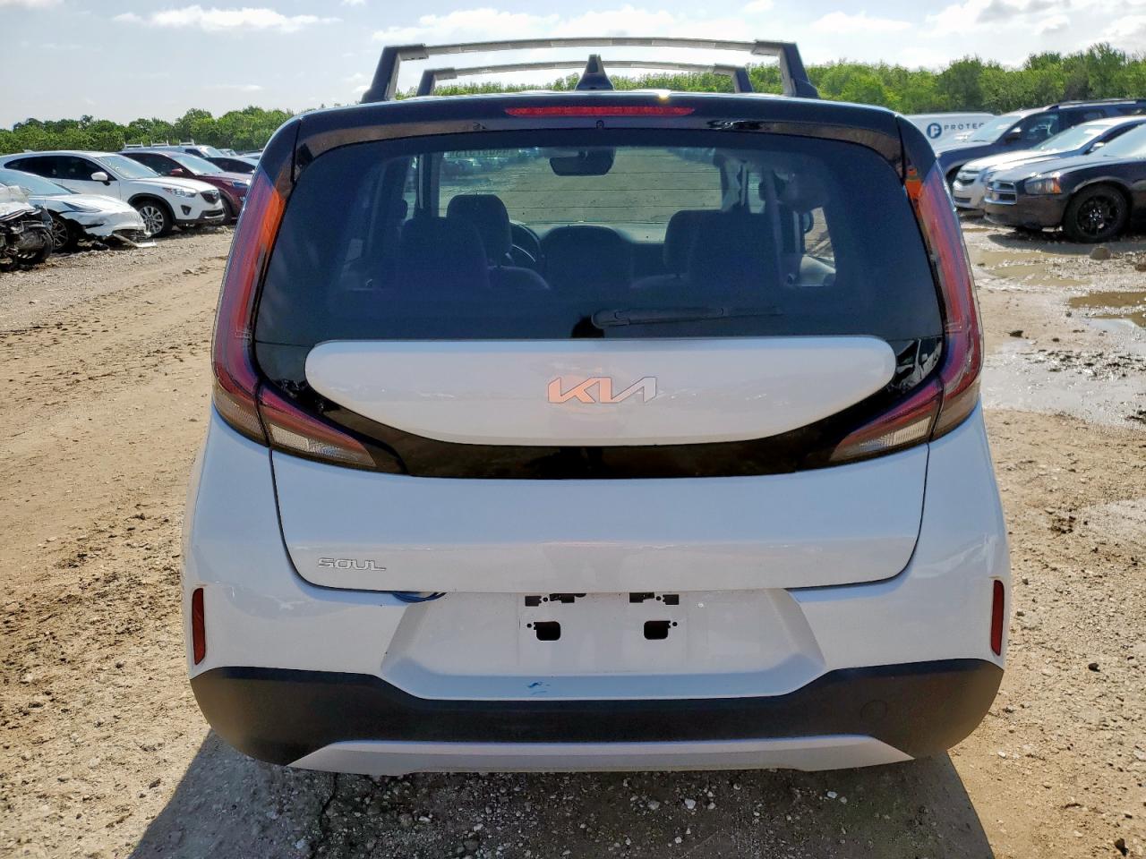 2023 Kia Soul - Image 6