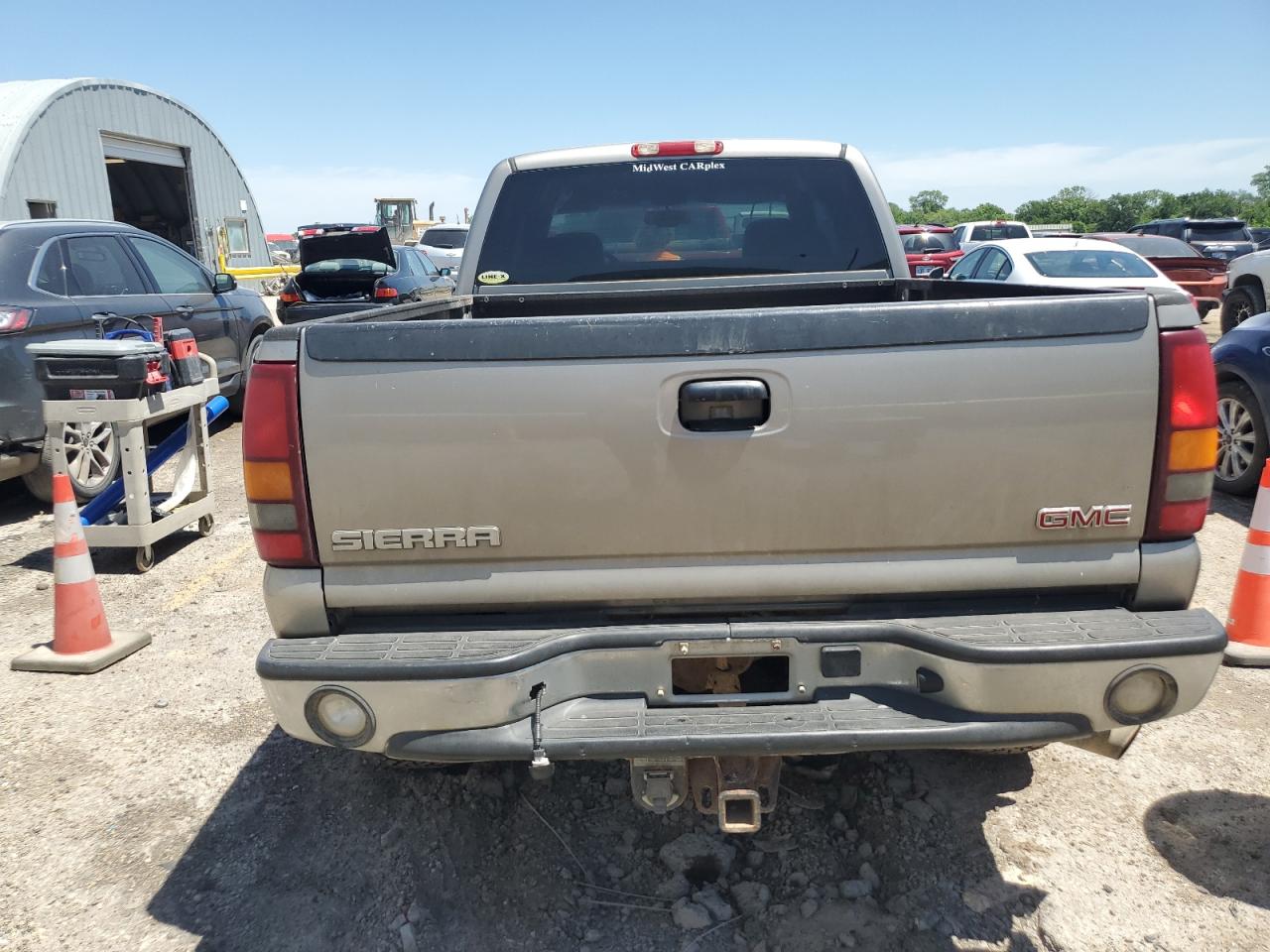 2003 GMC Sierra K2500 Heavy Duty VIN: 1GTHK29103E296309 Lot: 55836205