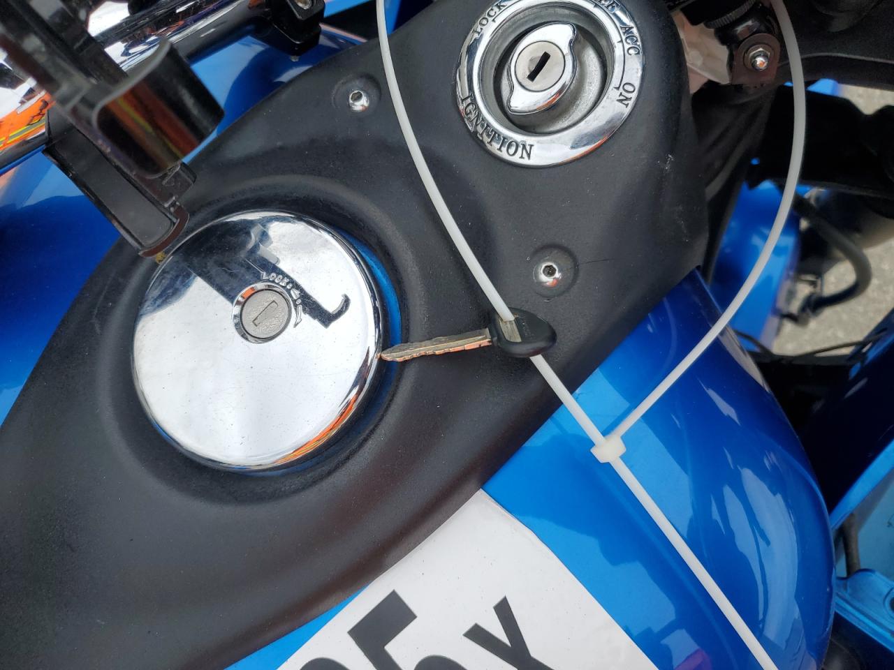 2012 Kawasaki Vn1700 J VIN: JKBVNRJ10CA005125 Lot: 58787235