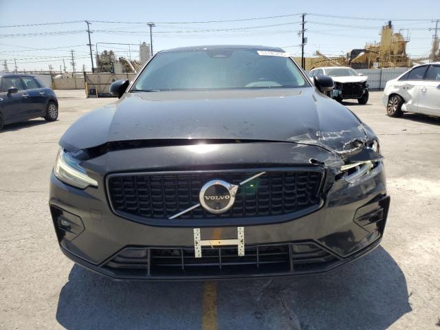  VOLVO S60 PLUS 2024 Черный