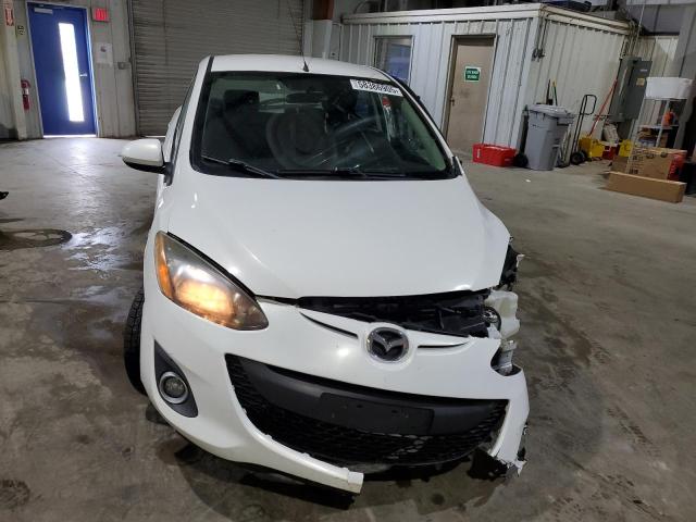 Хэтчбеки MAZDA 2 2014 Белый