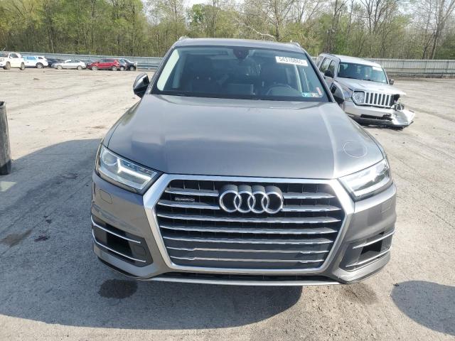  AUDI Q7 2017 Srebrny