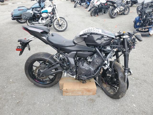 2024 Yamaha Yzfr7 