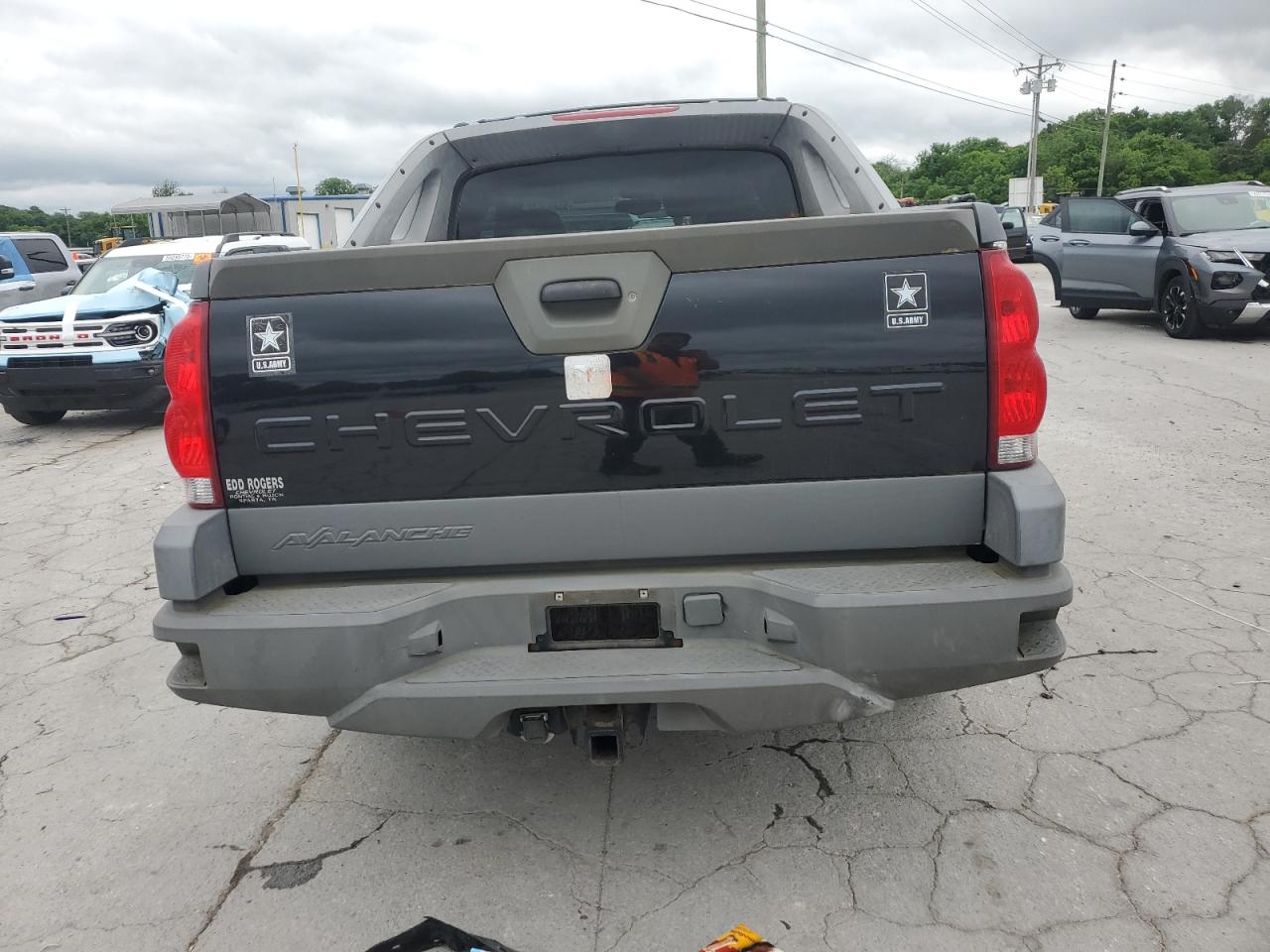 2002 Chevrolet Avalanche K1500 VIN: 3GNEK13TX2G280138 Lot: 55853535