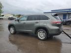 2016 Toyota Highlander Le zu verkaufen in Central Square, NY - Front End