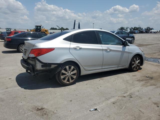  HYUNDAI ACCENT 2013 Srebrny
