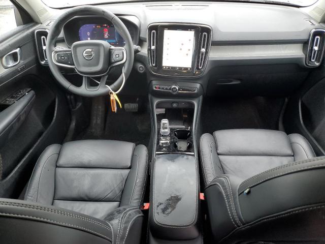  VOLVO XC40 PLUS 2023 tan