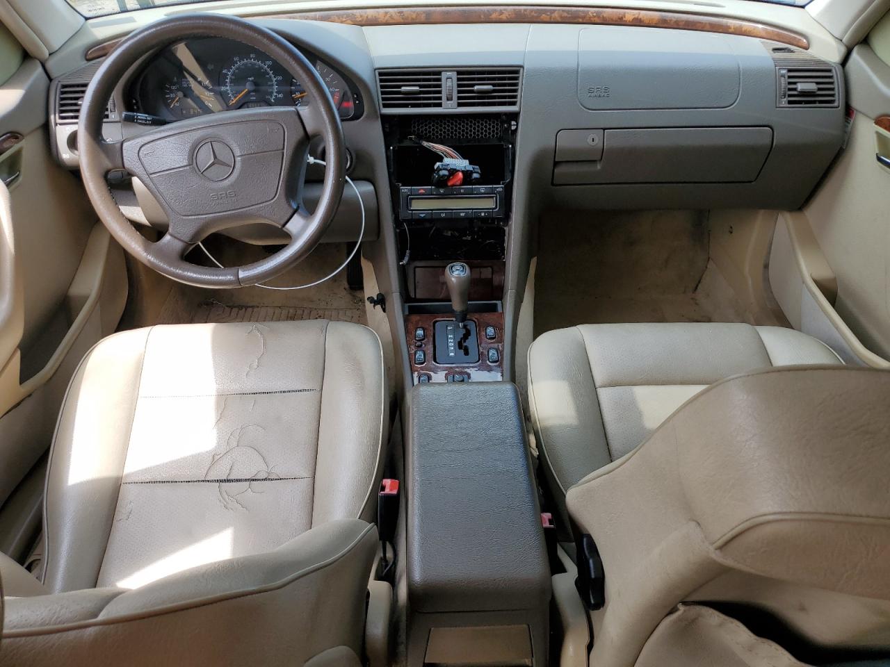 1996 Mercedes-Benz C 220 VIN: WDBHA22E1TF449580 Lot: 57122045