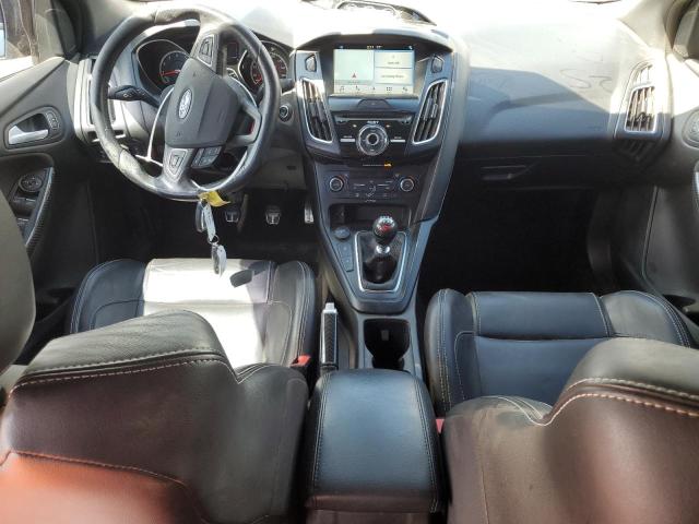  FORD FOCUS 2018 Granatowy