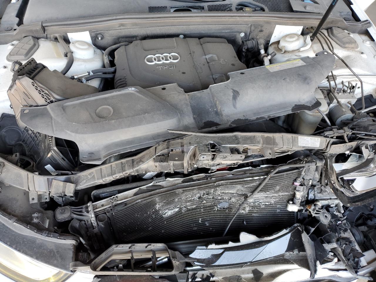 2015 Audi A4 Premium VIN: WAUBFAFL5FA058202 Lot: 57152655