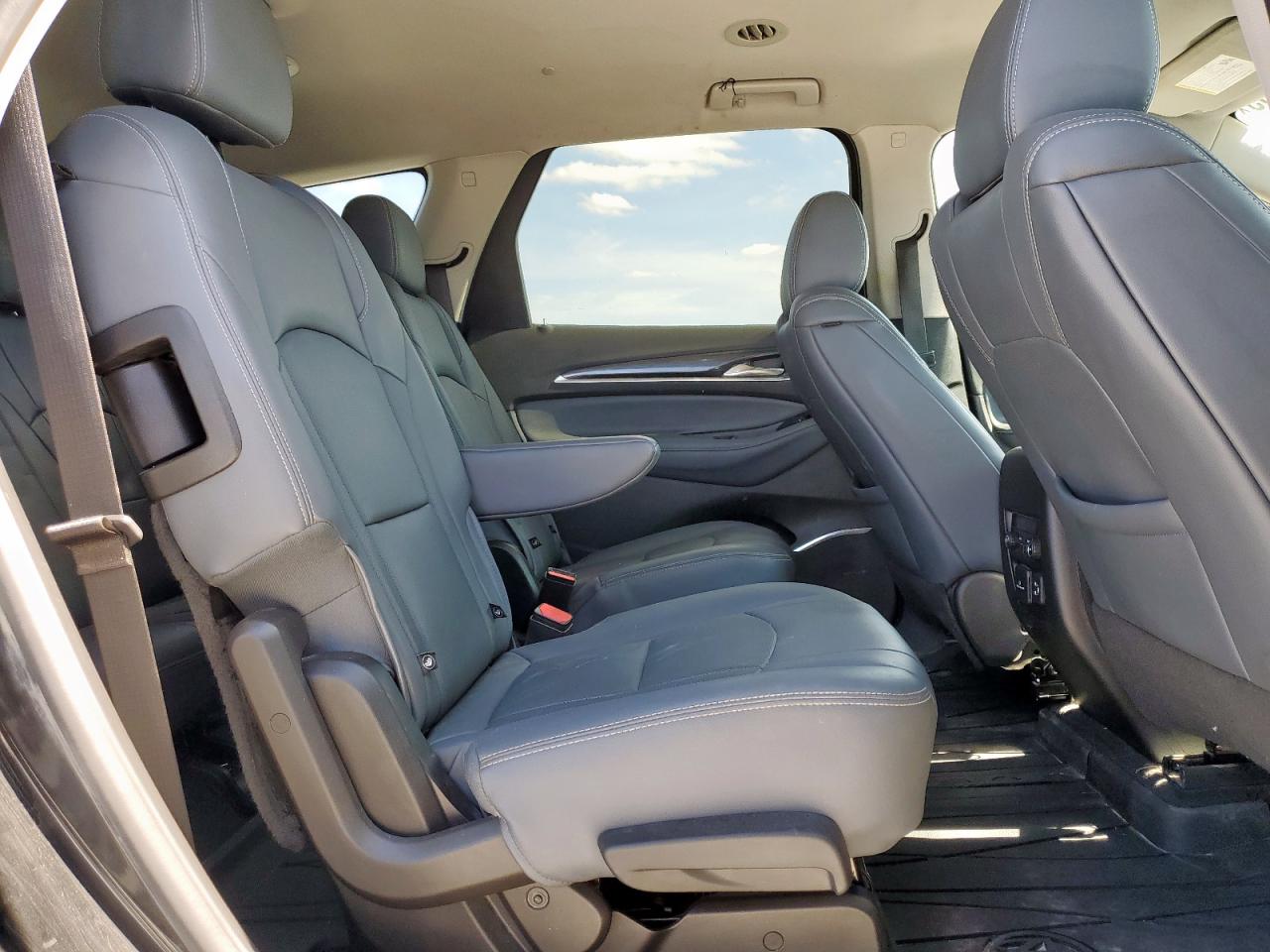 2021 Buick Enclave Essence VIN: 5GAERBKW2MJ240077 Lot: 58724665