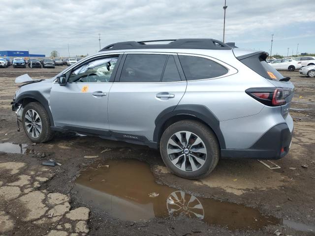  SUBARU OUTBACK 2023 Серебристый