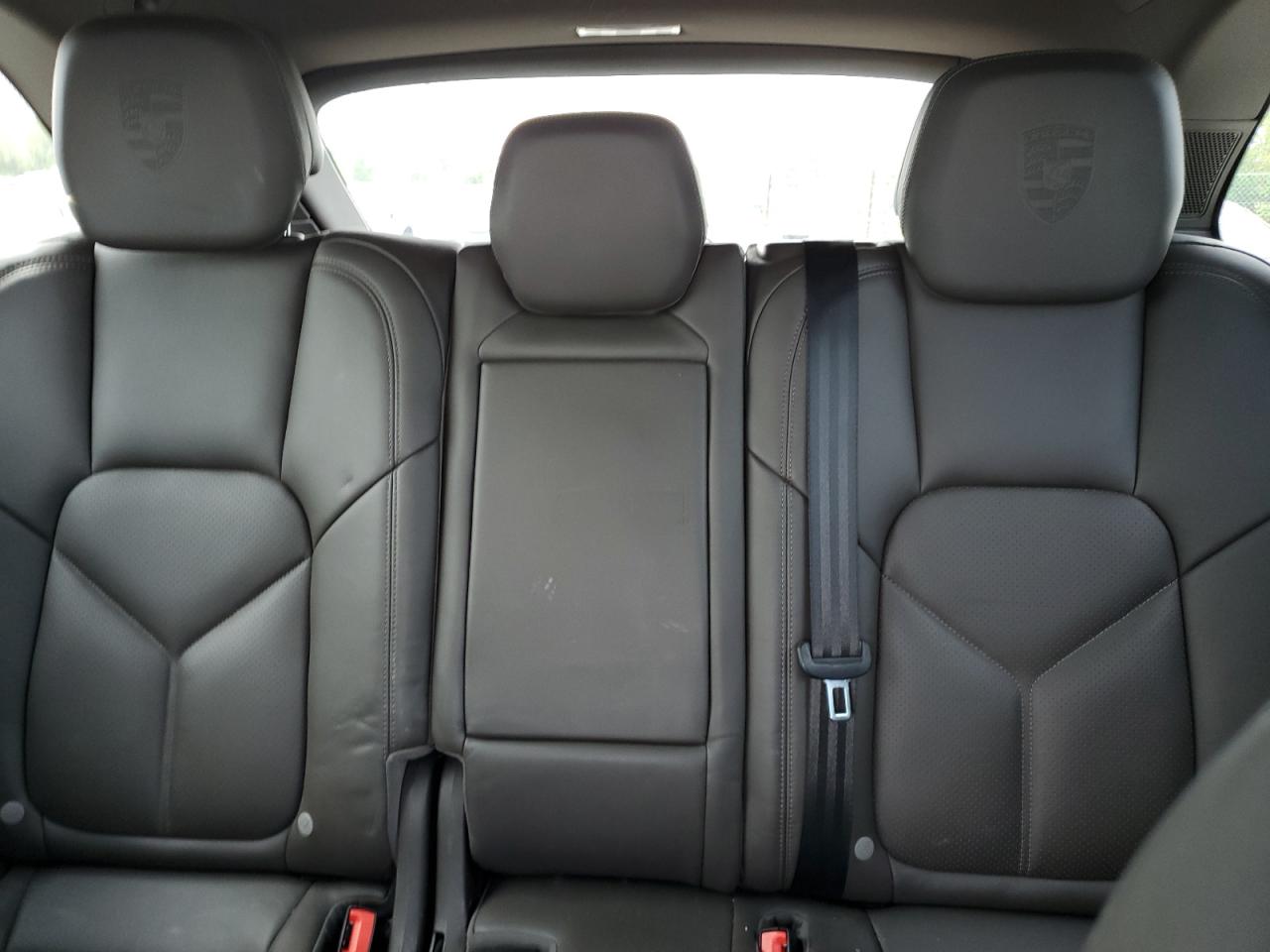 2017 Porsche Cayenne VIN: WP1AA2A24HKA81225 Lot: 55251585