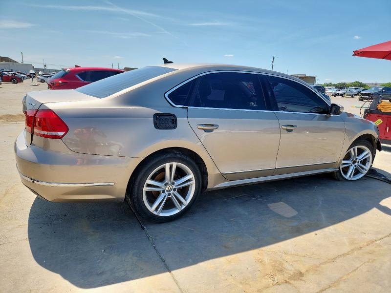  VOLKSWAGEN PASSAT 2015 tan