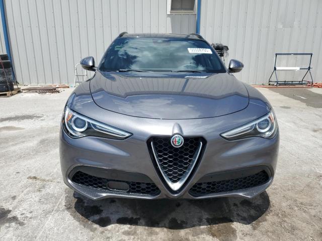  ALFA ROMEO STELVIO 2018 Gray