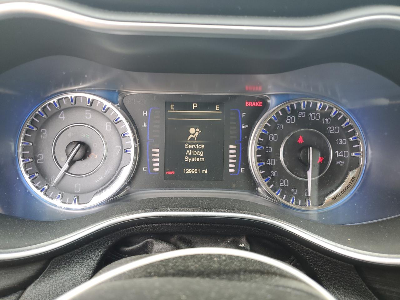 2017 Chrysler 200 Limited VIN: 1C3CCCAB5HN512393 Lot: 64030975