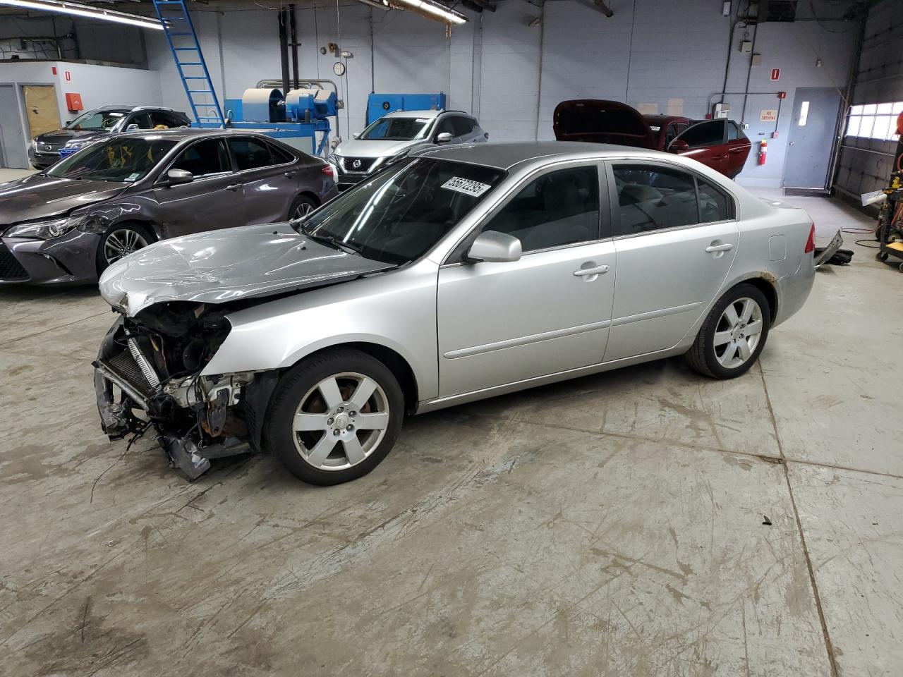 2008 Kia Optima Lx for Sale in Wheeling, IL - Front End