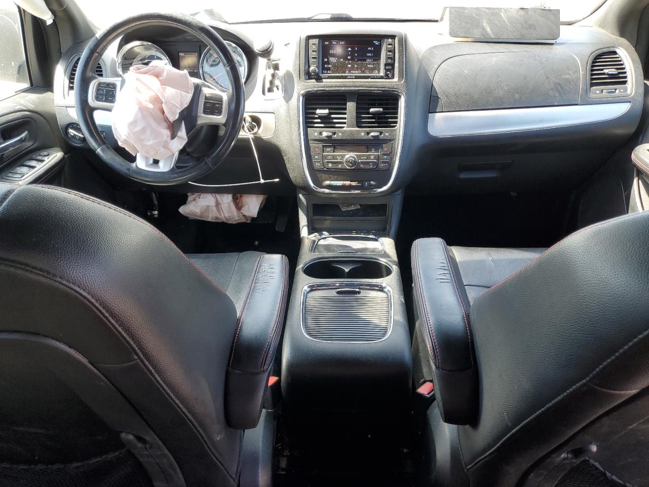 2018 Dodge Grand Caravan Gt VIN: 2C4RDGEG2JR335844 Lot: 56764915