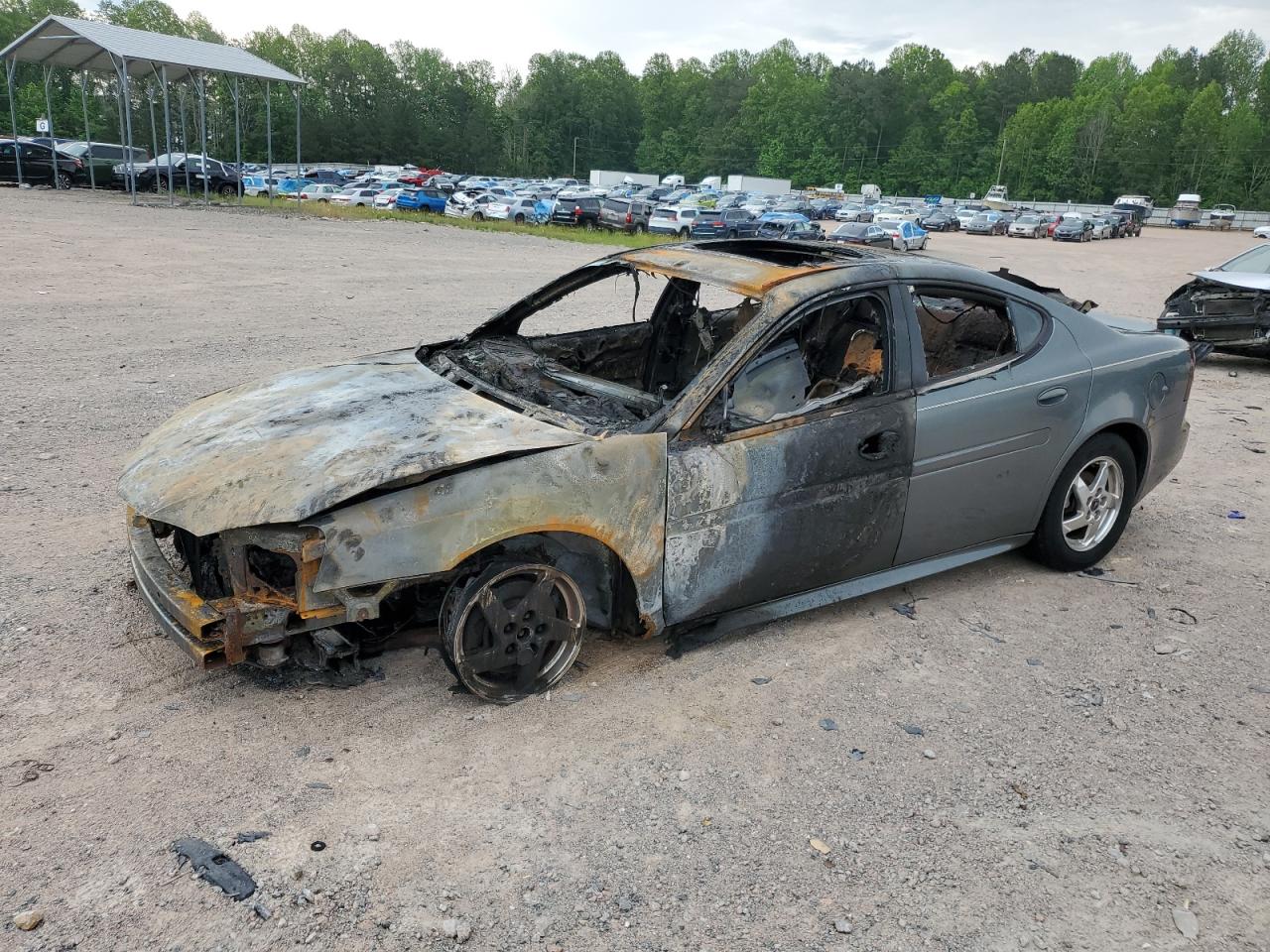 2004 Pontiac Grand Prix Gt2 de vânzare în Charles City, VA - Burn