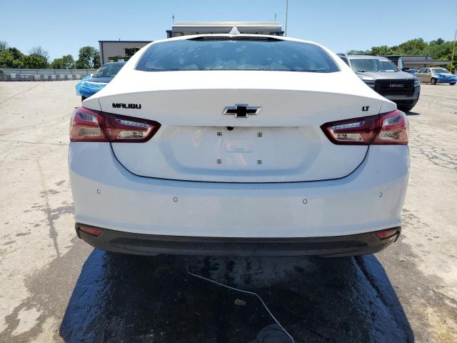 CHEVROLET MALIBU 2022 Белы