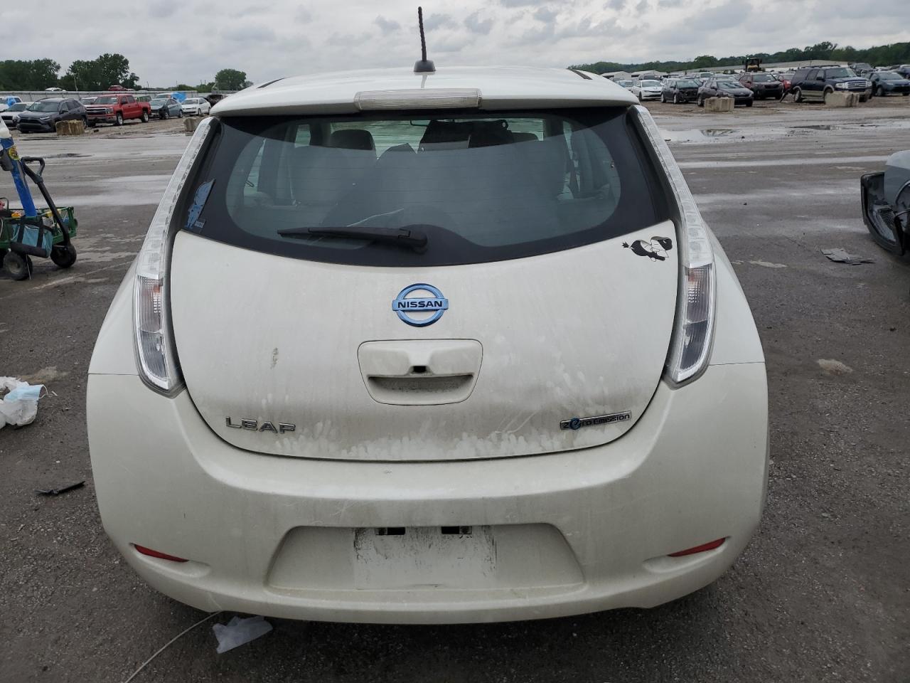 2015 Nissan Leaf S VIN: 1N4AZ0CP3FC325421 Lot: 58598605