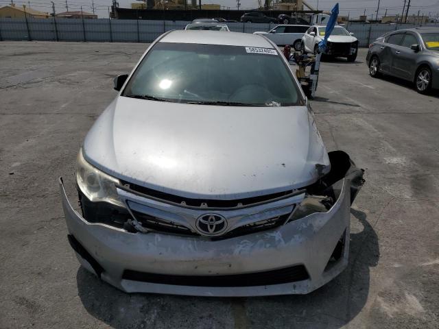 Sedans TOYOTA CAMRY 2012 Silver