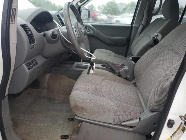  NISSAN FRONTIER 2013 Biały