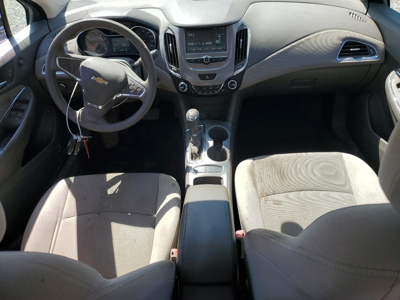 2018 Chevrolet Cruze Lt VIN: 1G1BE5SM4J7125768 Lot: 56960675