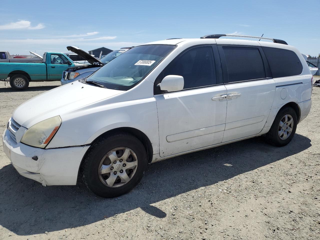 2010 Kia Sedona Lx للبيع في Antelope، CA - Front End