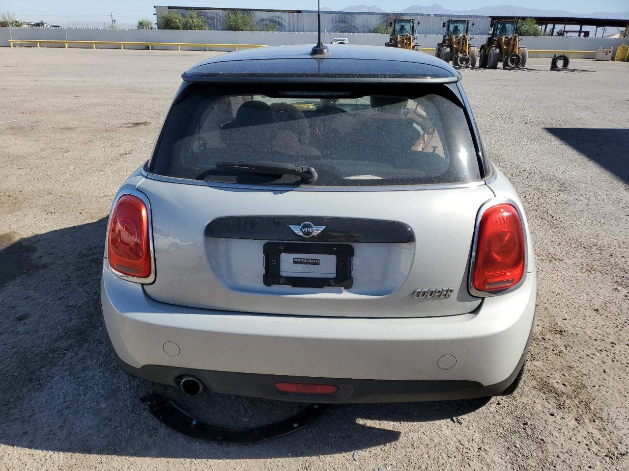 2017 Mini Cooper VIN: WMWXP5C34H2F61072 Lot: 57314695