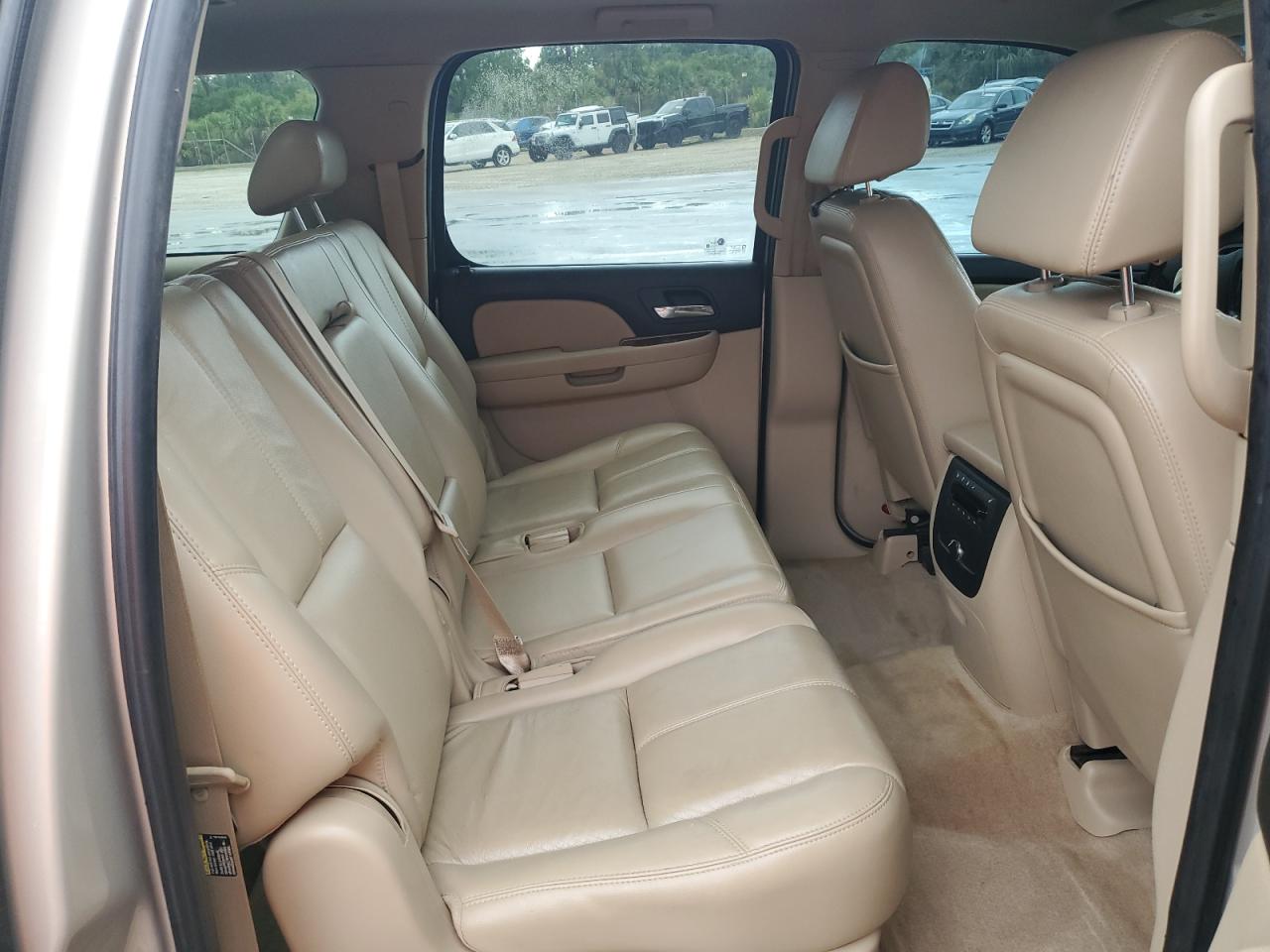 2007 Chevrolet Suburban K1500 VIN: 1GNFK16367J237762 Lot: 58504085