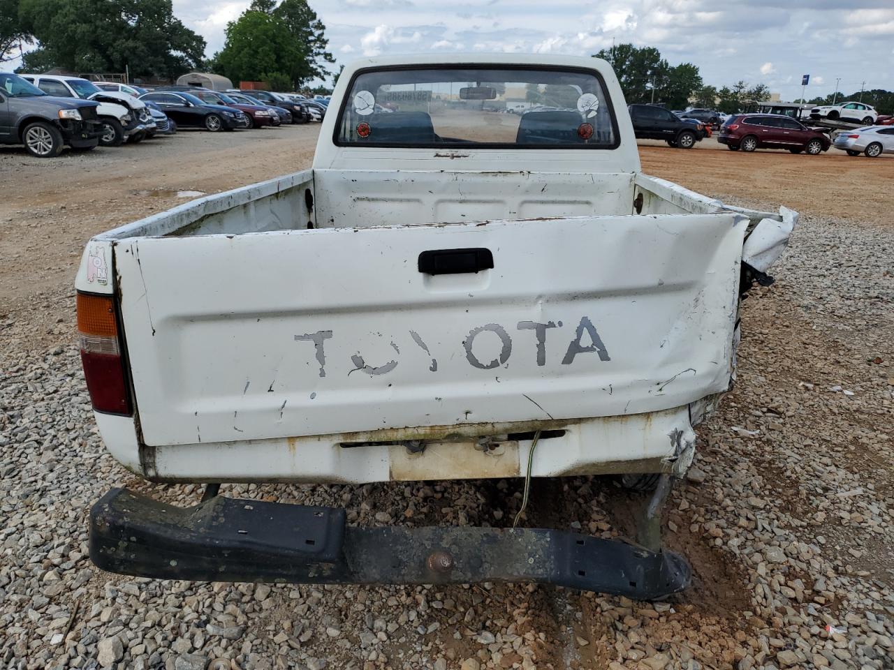 1992 Toyota Pickup 1/2 Ton Short Wheelbase VIN: JT4RN81A1N0098087 Lot: 58780385