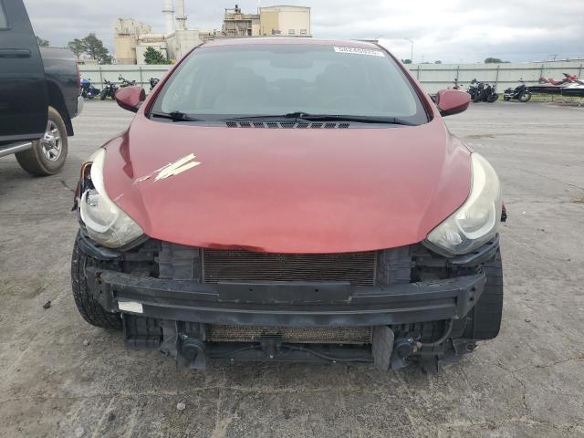  HYUNDAI ELANTRA 2016 Красный