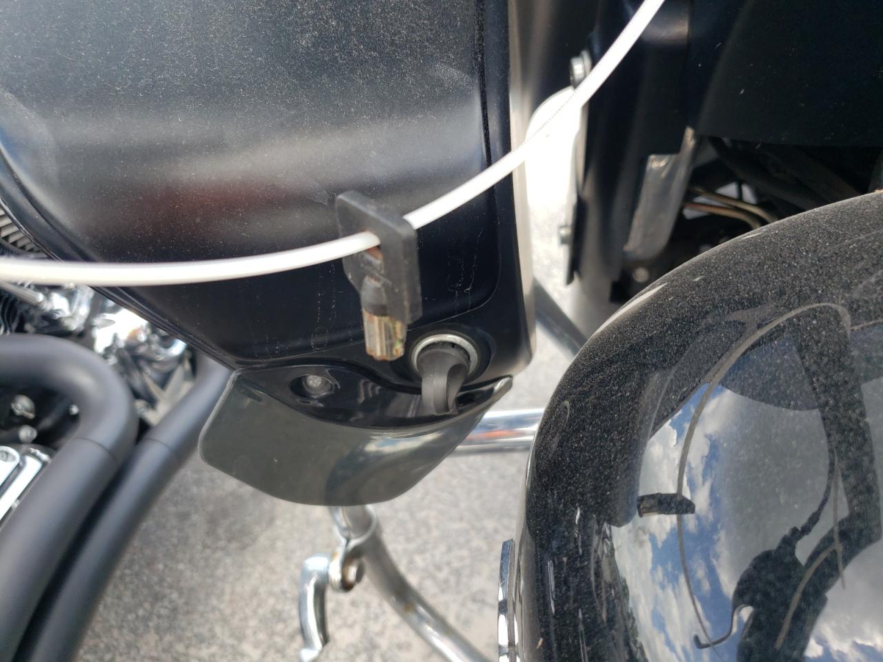 2018 Harley-Davidson Fltrx Road Glide VIN: 1HD1KHC14JB619299 Lot: 56737145