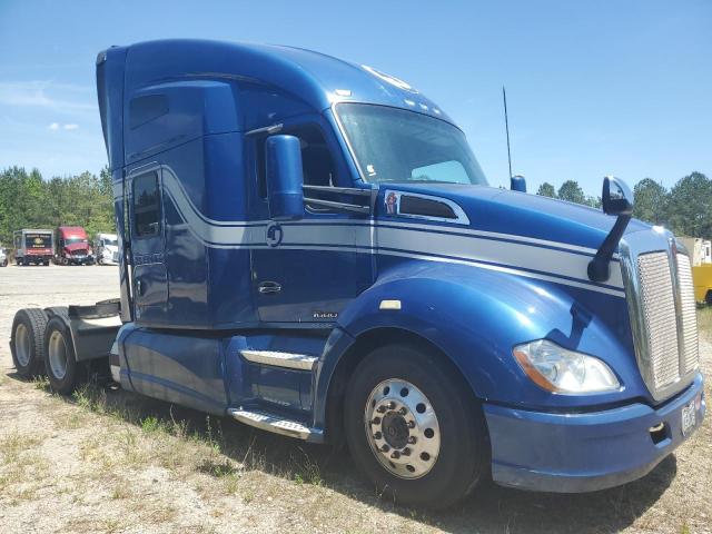 2017 Kenworth T680 Semi Truck