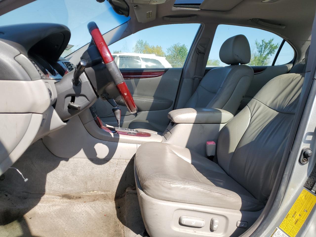 2004 Lexus Es 330 VIN: JTHBA30G340008327 Lot: 56041245