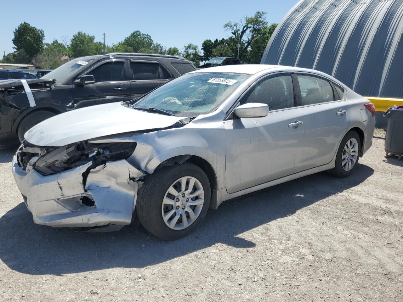 2016 Nissan Altima 2.5 de vânzare în Wichita, KS - Front End
