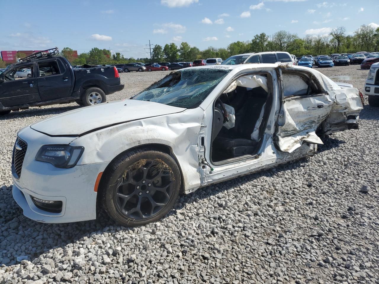 Columbus, OH에서 판매 중인 2020 Chrysler 300 S - All Over