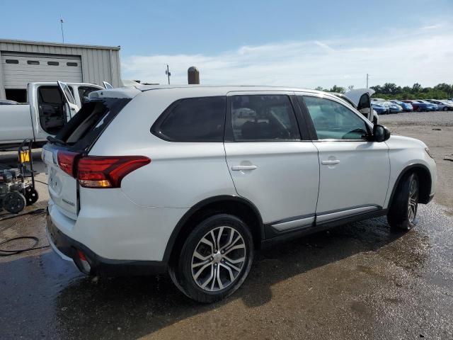  MITSUBISHI OUTLANDER 2017 Білий