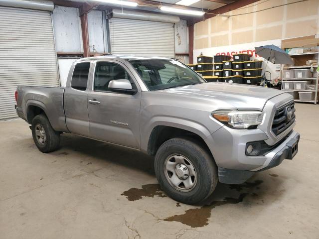  TOYOTA TACOMA 2018 Silver