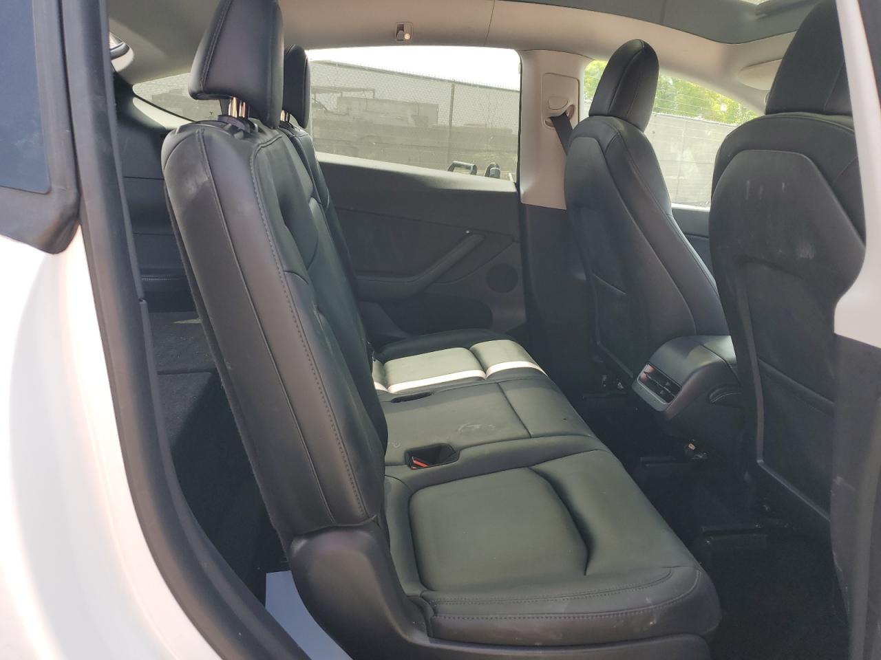 2021 Tesla Model Y VIN: 5YJYGAEE8MF258461 Lot: 56253015