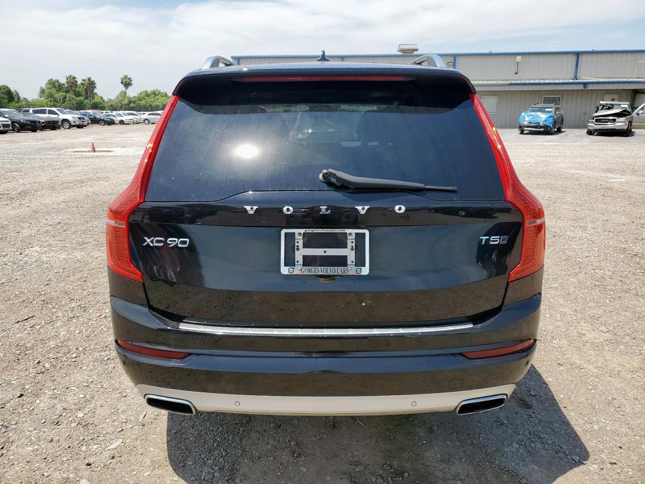 2017 Volvo Xc90 T5 VIN: YV4102XK2H1117766 Lot: 56415625