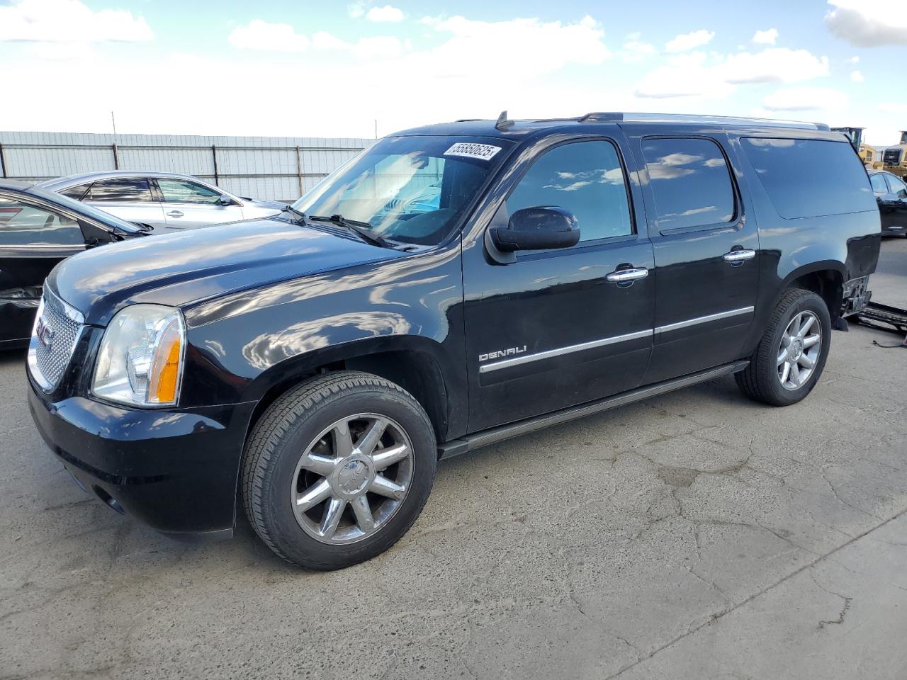2012 Gmc Yukon Xl Denali for Sale in Fresno, CA - Rear End