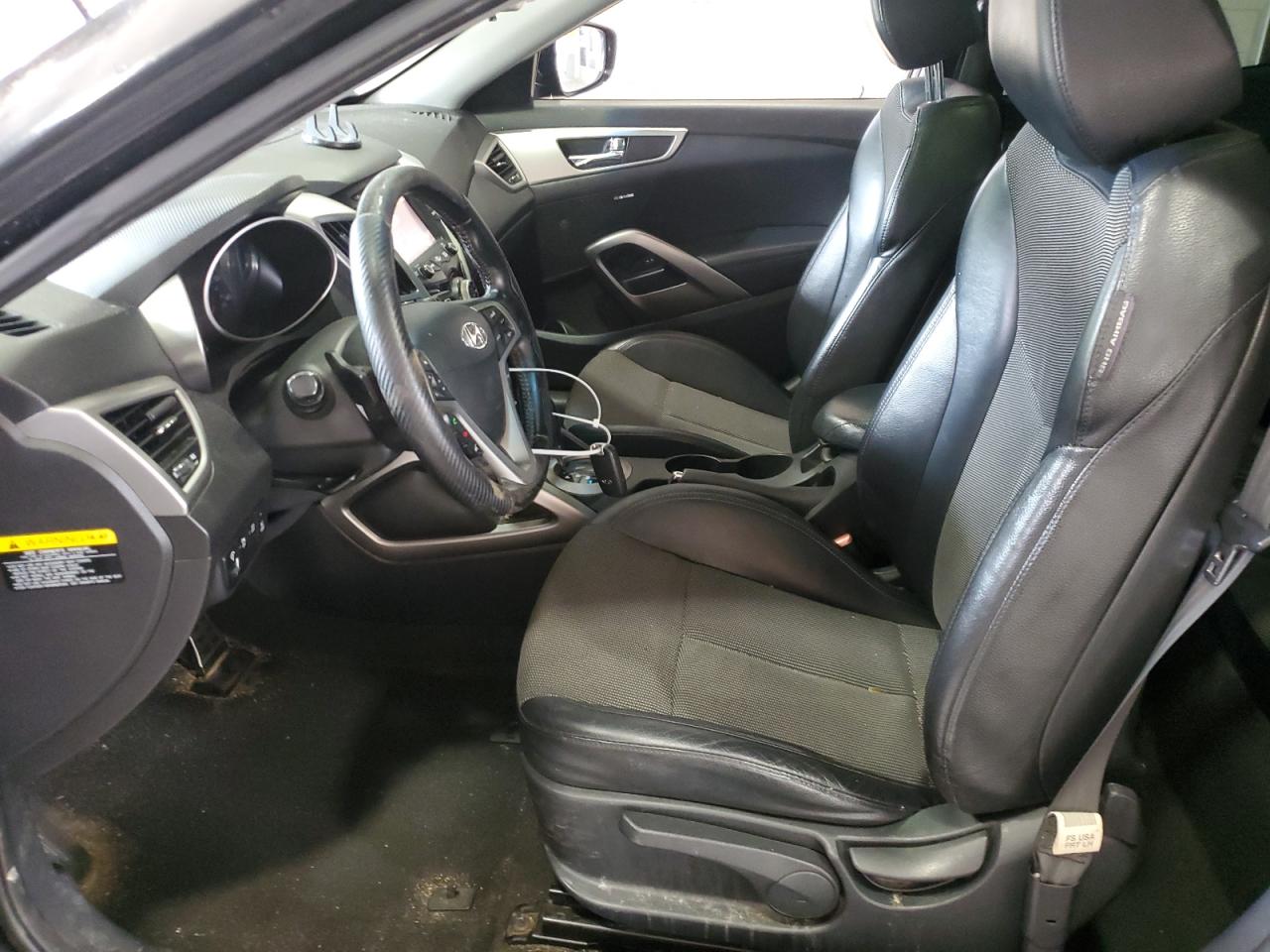 2013 Hyundai Veloster VIN: KMHTC6AD1DU175862 Lot: 57326275