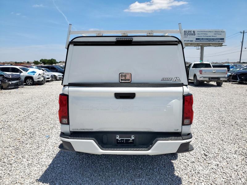  CHEVROLET COLORADO 2023 Белы