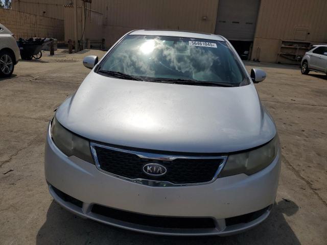 Sedans KIA FORTE 2012 Srebrny
