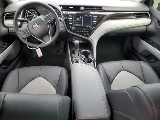  TOYOTA CAMRY 2020 Серебристый